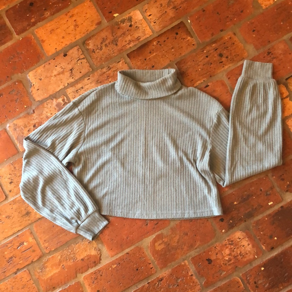 Shein cropped turtle neck